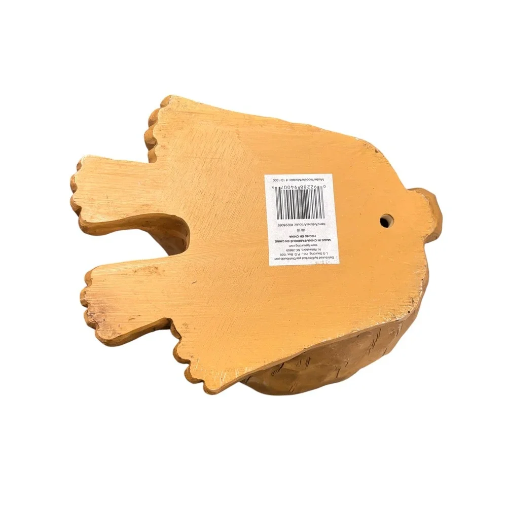 LG Sourcing hand carved